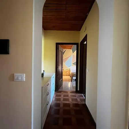 Miramare אג'רולה